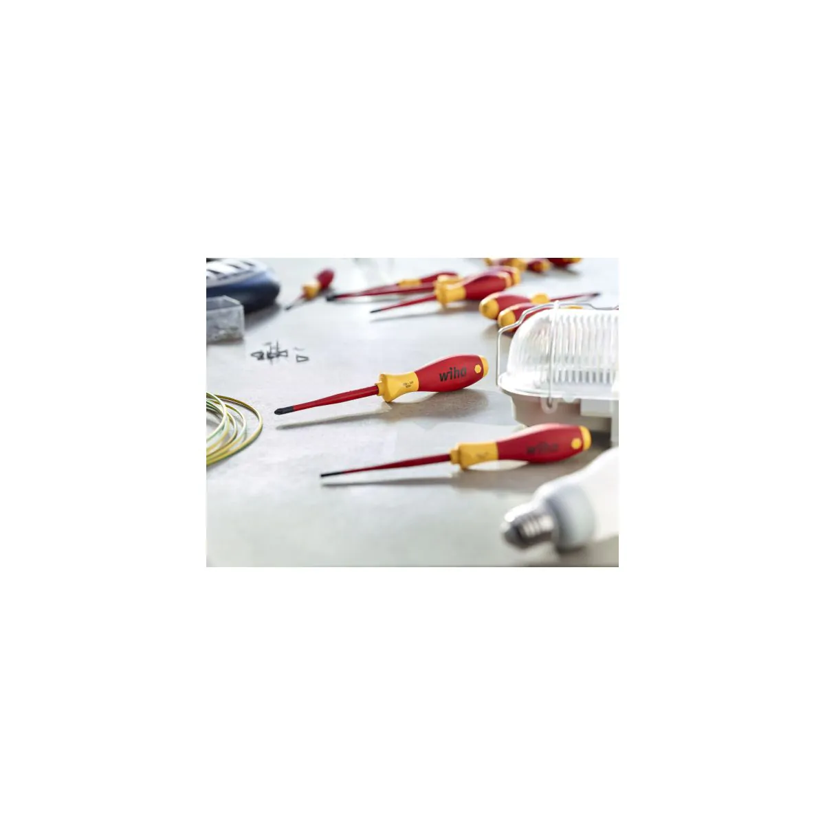 WIHA SoftFinish Electric slimFix Xeno Schraubendreher 3281 SL/PZ2x100 22036330